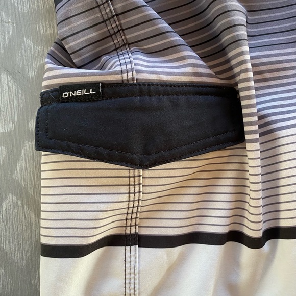 O’Neill board shorts size 26 waist - Picture 3 of 6